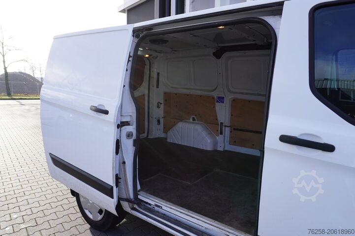 Delivery van Ford Transit Custom 2.0 TDCI MHEV EURO 6 - Airco - C...