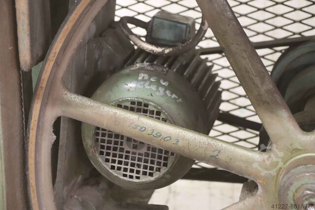 Holzbandsäge 4 kW Hema Arbeitstisch schwenkbar