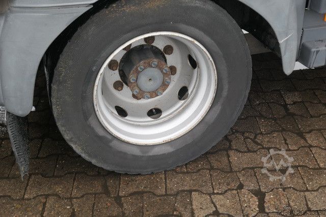 Box truck MERCEDES-BENZ 1224 L Atego, 7.240mm lang, 2. Zylinder defekt