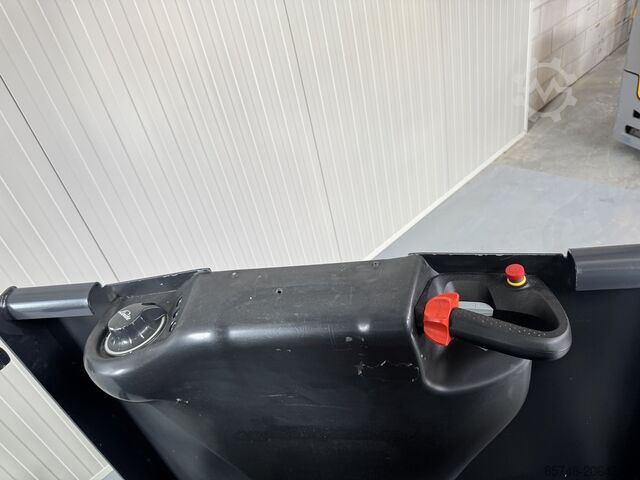 V 10 / * DOUBLE steering!! FULL options!! LINDE V 10 /  * DOUBLE steering !! FULL options !!