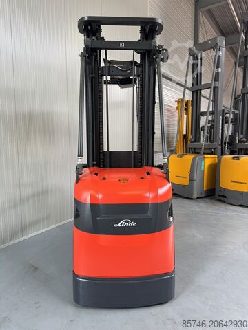 V 10 / * DOUBLE steering!! FULL options!! LINDE V 10 /  * DOUBLE steering !! FULL options !!