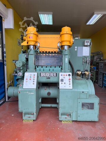 High Speed Automatic Punch Press BRUDERER BSTA 60