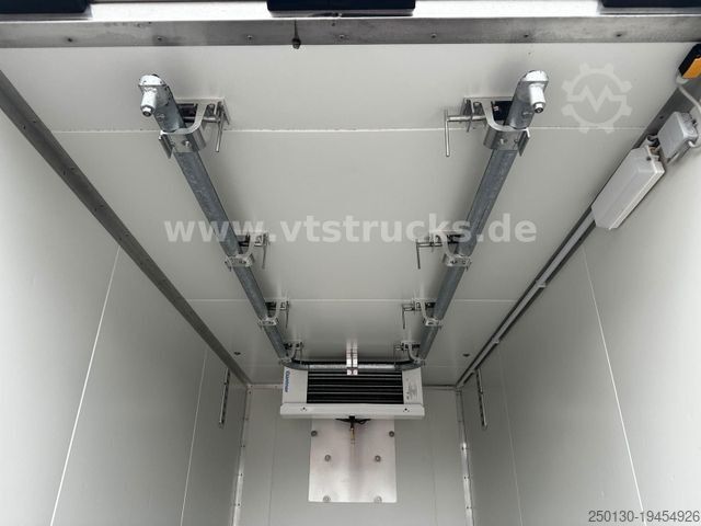 Reefer trailer Nibberich PKW-Kühlanhänger mit Rohrbahn