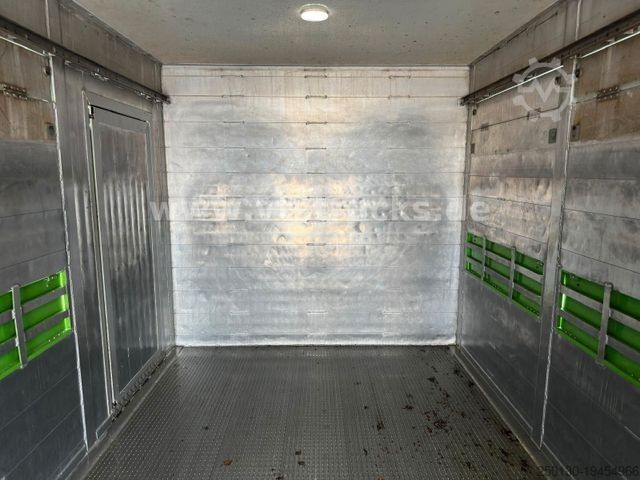Cattle truck MAN TGX 18.420 4x2 1.Stock Cuppers Viehtransporter
