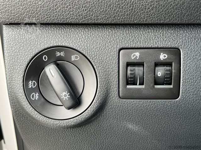 Panel van VOLKSWAGEN CADDY MAXI REGALS. TEMP. 4MOTION DACHTRÄ. KLIMA