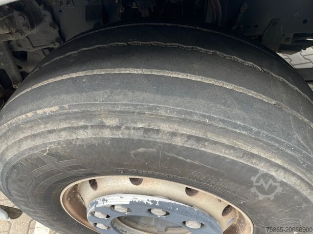 Standard tractor DAF XF 480 FTP Space Cab / 414 dkm / Stand Klima / ...