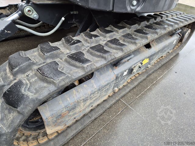 Mini excavator Yanmar ViO26-6