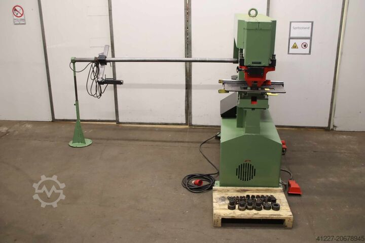 Profilstahlschere Stanze, 5-fach kombiniert Mubea HIW 1000