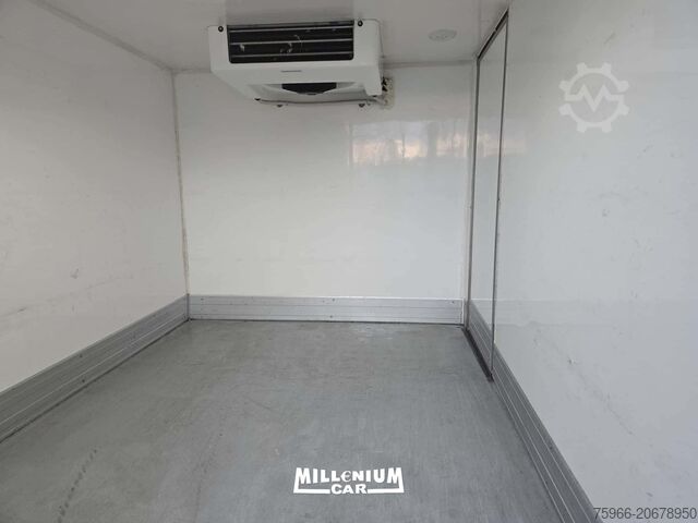 Refrigerated insulated van Piaggio PIAGGIO PORTER NP6 2022 GPL CELLA FRIGO