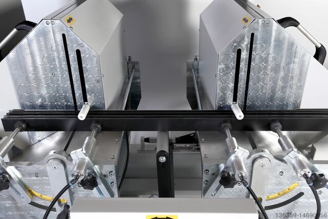 Aluminium Pvc Doppelkopf-Schneidemaschine PLASTMAK PVC ALÜMİNYUM İŞLEME MAKİNALARI SÇ 4000 S