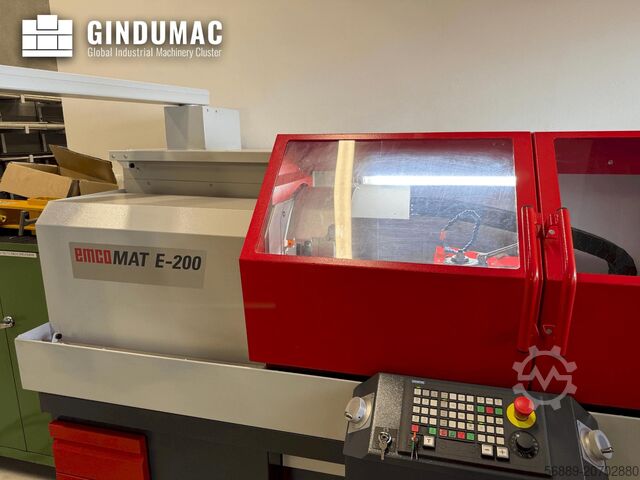Horizontal-Drehmaschine EMCO Emcomat E-200