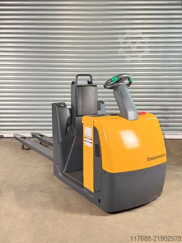 Horizontal order picker Jungheinrich ECE 225 - Service Neu - Batterie 92%