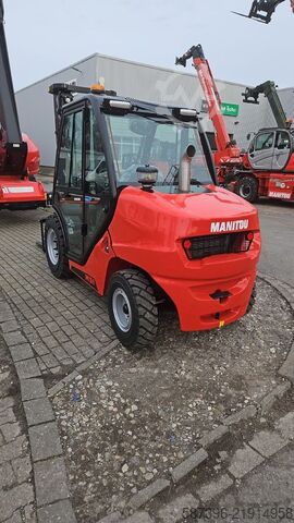 Rough terrain forklift truck Manitou MSI30