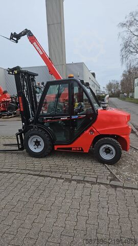 Rough terrain forklift truck Manitou MSI30