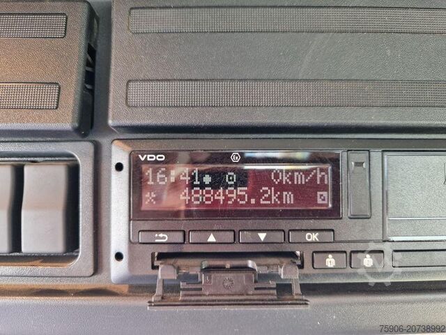 Tipper truck Renault Premium Lander