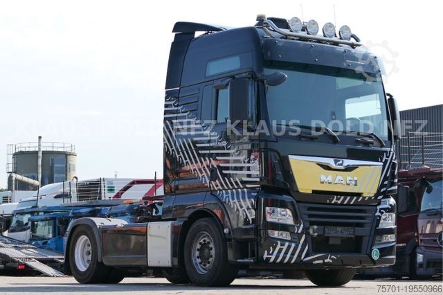 Standard tractor unit MAN TGX 18.500 Retarder 2-Tanks Motorschaden
