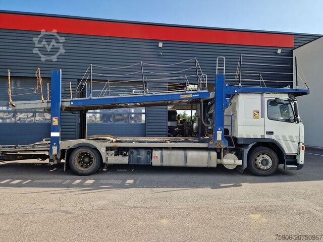 Autotransporter-Lkw Volvo FM