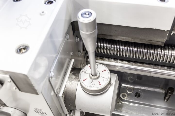 Heavy-duty lathe KAMI/SHEM DKM 1000S