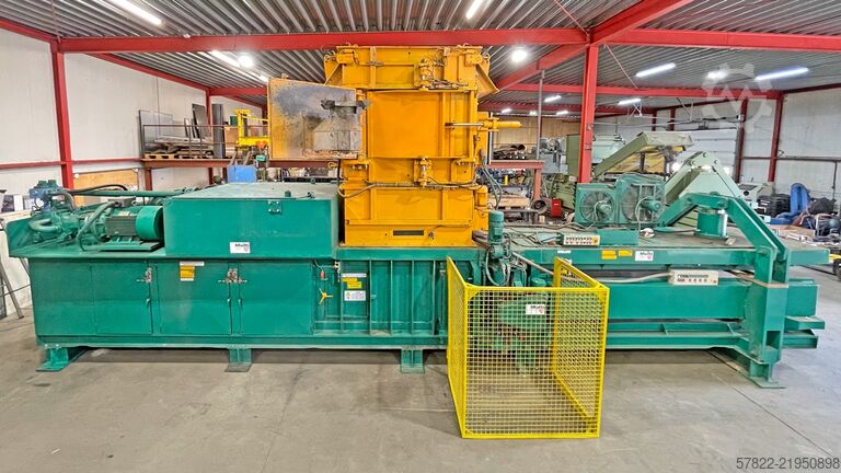 Baler 170 t press force with conveyor MACPRESSE EUROPA S.R.L. 111