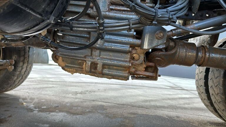 Kipper Mercedes-Benz Actros 4141 (8X8 / LAMES / GRAND PONT / V6 / BO...