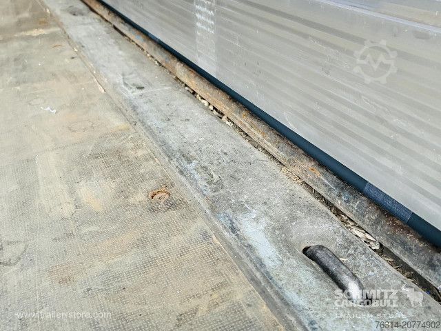 Auflieger mit Pritsche & Plane Schmitz Cargobull Curtainsider Mega Getränke