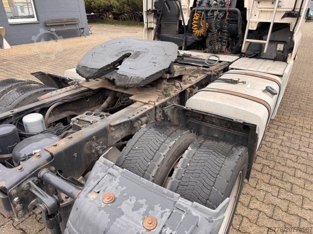 Volumen SZM MAN TGX 18.440 4x2 LLS-U LowLiner XXL