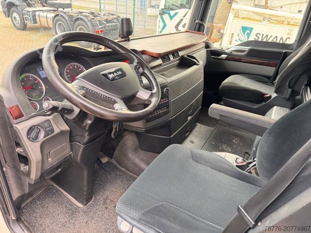 Volumen SZM MAN TGX 18.440 4x2 LLS-U LowLiner XXL