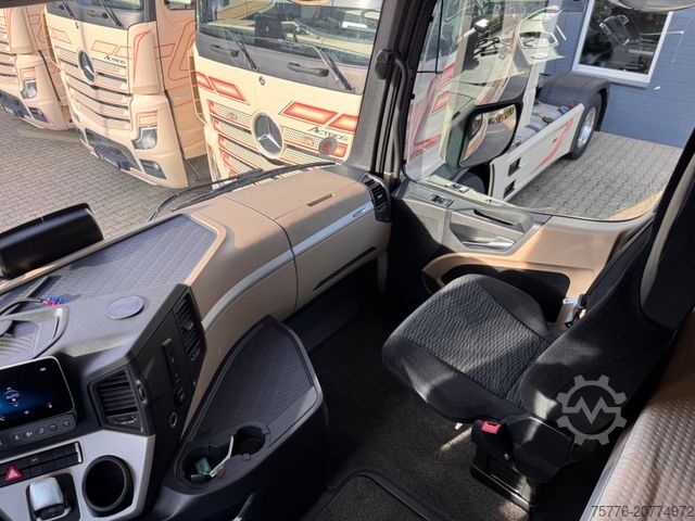 Standard SZM MERCEDES-BENZ Mercedes-Benz 1848 L Actros 5 GigaSpace