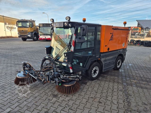 Kehrmaschine SCHMIDT Swingo Compact 200+ Winterdienst Klima