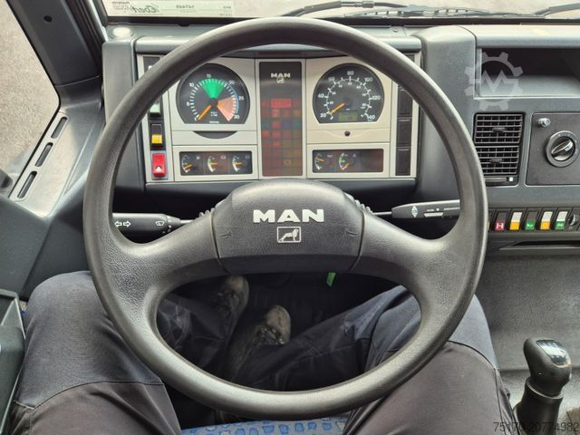 Spezial-LKW MAN LE 9.150 Feuerwehr Schmitz GW-6 Gerätewagen