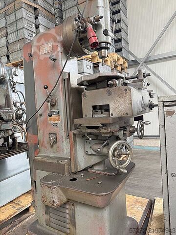 Universal Milling Machine INDEX SV4