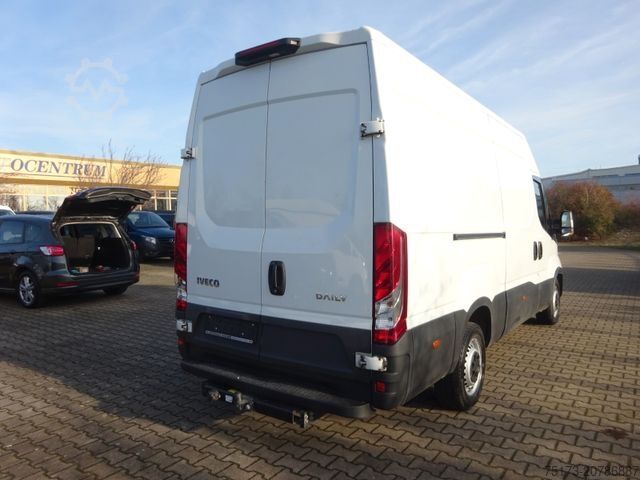 Kastenwagen hoch IVECO Daily Kasten 35 S 16HA8 V L 156PS Autm. AHK