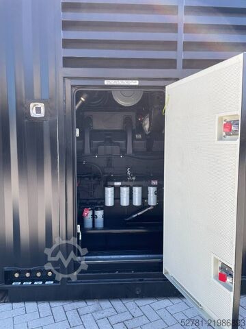 Aggregat Cummins KTA38-G5 - 1100 kVA Generator 50/60Hz - DPX-18813