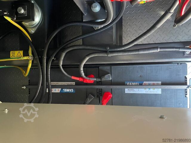 Generator set Cummins KTA38-G2 - 1100 kVA Generator 50/60Hz - DPX-18813