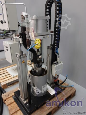 With drum pump and dosing unit DÜRR 1K-Klebanlage