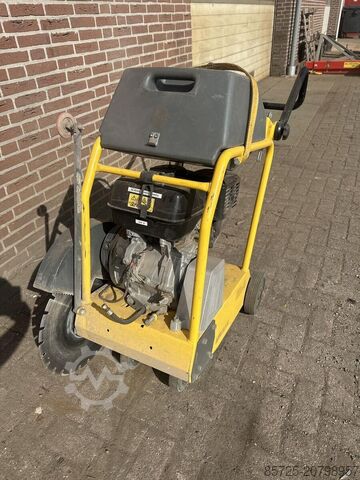 Asphalt machine Wacker Neuson BFS 1345