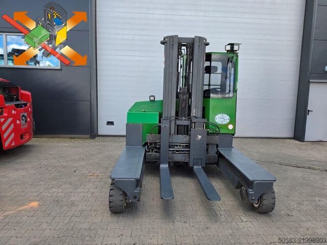 Vierwege Seitenstapler Combilift C4000 - TRIPLEX