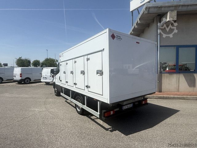 Customized van IVECO DAILY 35C14H PIASTRE EUTETTICHE