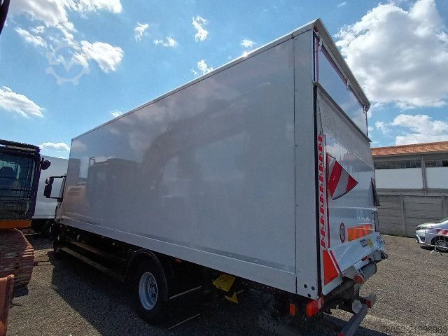 Box truck IVECO ML160E28/P