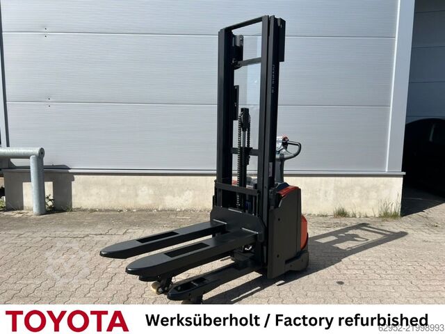 High Lift stacker Toyota SWE 140 L / Akku neu!