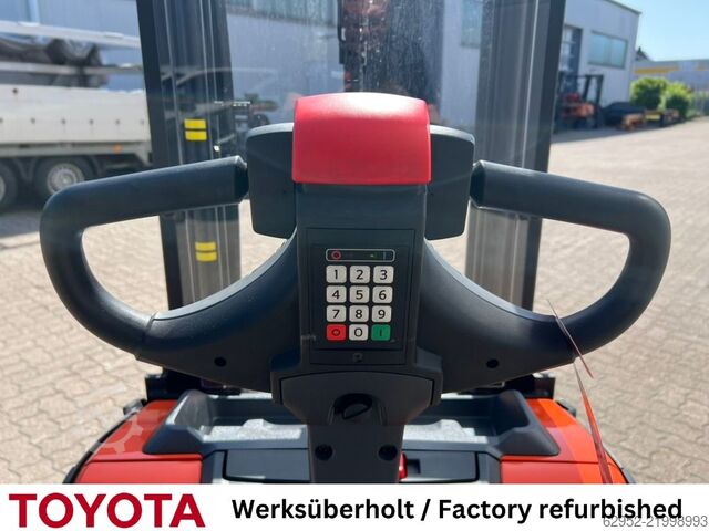 High Lift stacker Toyota SWE 140 L / Akku neu!