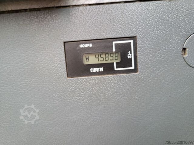 Abbruchbagger Hyundai HX330L with demolition boom, standard boom & shear