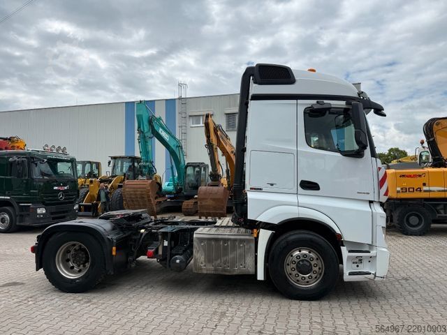 Standard tractor unit MERCEDES-BENZ Actros 1845 SZM Automatik Retarder Alufelgen
