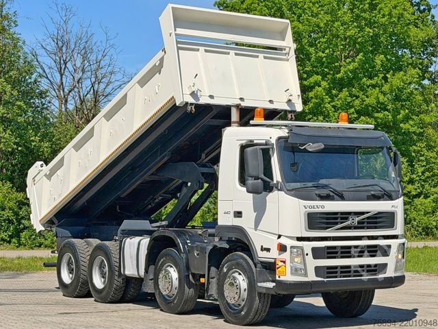 Tipper truck VOLVO FM 440 Kipper 5,90 m * TOPZUSTAND / 8x4