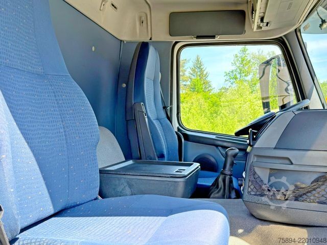 Tipper truck VOLVO FM 440 Kipper 5,90 m * TOPZUSTAND / 8x4