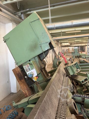 Tilted splitting saw E. Gilett 