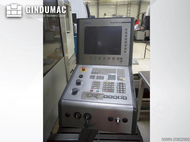 VERTIKALES BEARBEITUNGSZENTRUM DECKEL MAHO DMF 250 linear