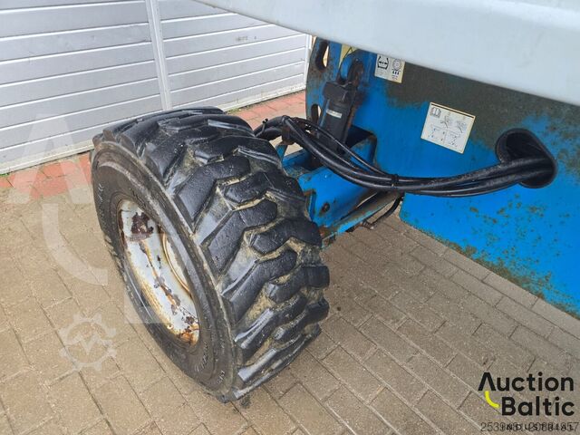 Gelenkteleskoparbeitsbühne Genie S 45