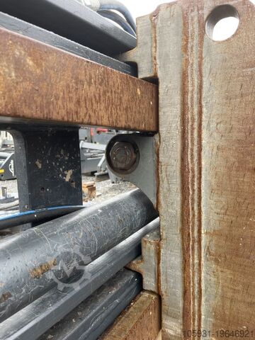 Bale clamps Bolzoni BC-50P