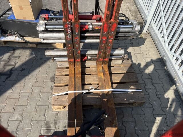 Multi-pallet handler 2/1 profile type Durwen DPK30C